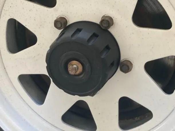 Suzuki Wheel Cap (SJ410, SJ413)