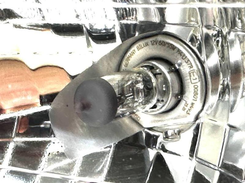Subaru Sambar RHD to LHD Headlight Converter