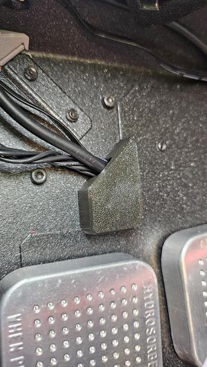 #0152 Front Bottom Corner Cable Passthrough Cover