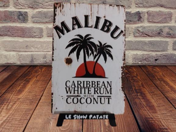 Plaque vintage Malibu Hueforge