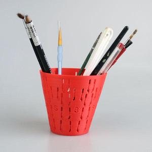 Flying Arrows Stationary Holder