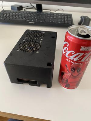 „Black Box“ 1,4L AMD RX 6400 eGPU Case