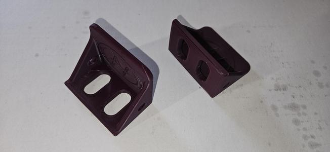 Chevy traverse roof bracket