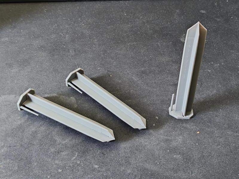 Border wire stake for robot mowers and Landroid