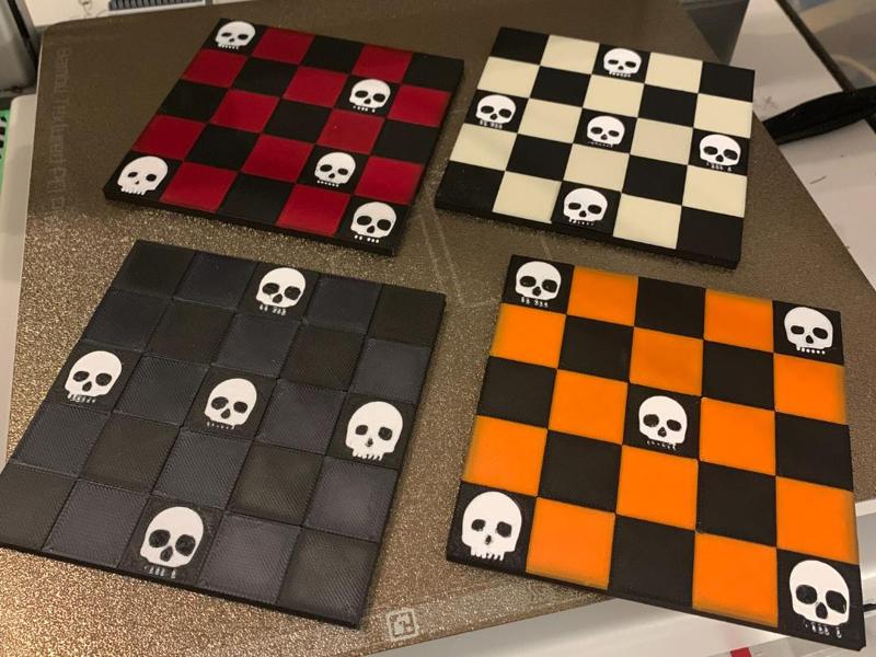 Checkered Skull Coaster Set 
