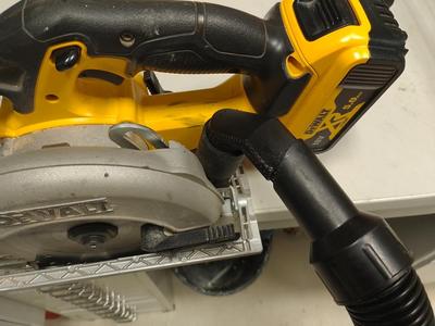 DeWalt DCS391 Dust port adapter