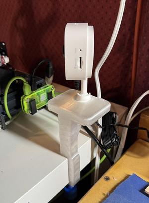 TAPO C110 IKEA LACK End Table Mount
