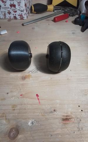 front wheel for a yardforce mowBest 805b / yardforce Forderrad