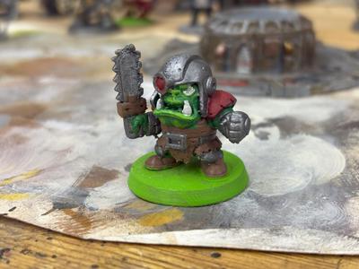 Ork Miniature 40k Retro Style | Grimdark Choppa
