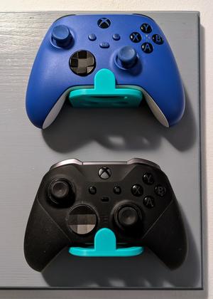 Universal Controller wall mount Xbox / PS4 / PS5 / Nintendo Switch / PC