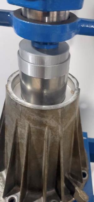 NV271d tail housing bushing tool