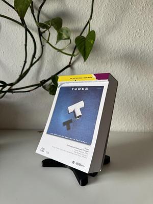 Tear-off Calendar Stand