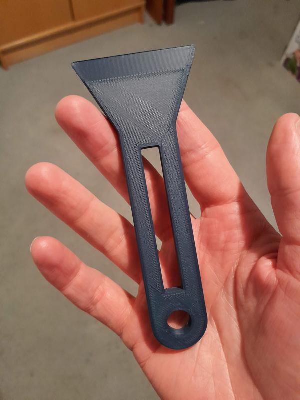 Bed scraper