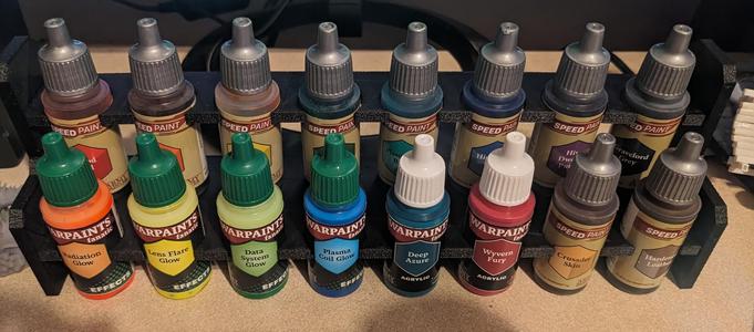 Paint Dropper Bottle Desk Holder