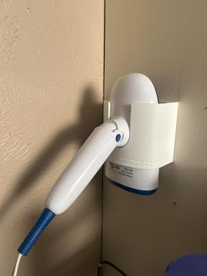 CONAIR Handheld Fabric Steamer Model GS36 Holster