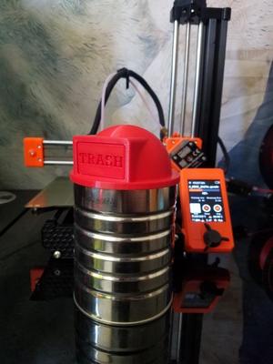 Trash Can Lid Attachment
