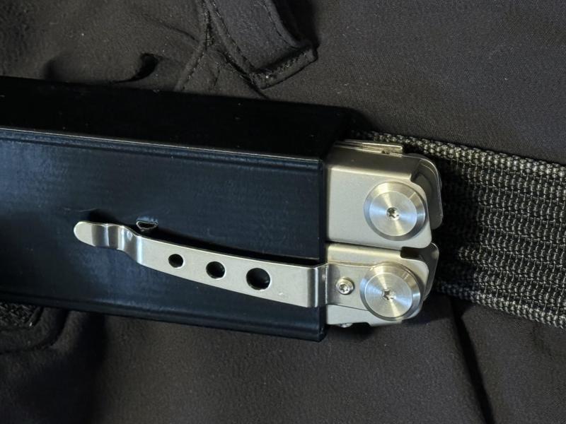 Horizontal belt sheath for NexTool Flagship Pro