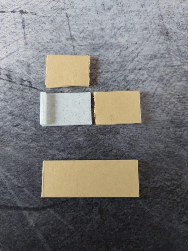 Raw Roach card cutting template