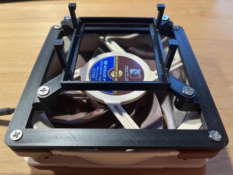 ASRock N100M fan adapter 92mm > 120mm, offset riser