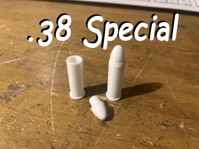 Imitation of a .38 Special cartridge