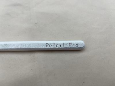 Apple Pencil Pro Experience Model 1:1 with Magnets