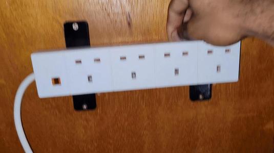 Power Strip keyhole mount bracket