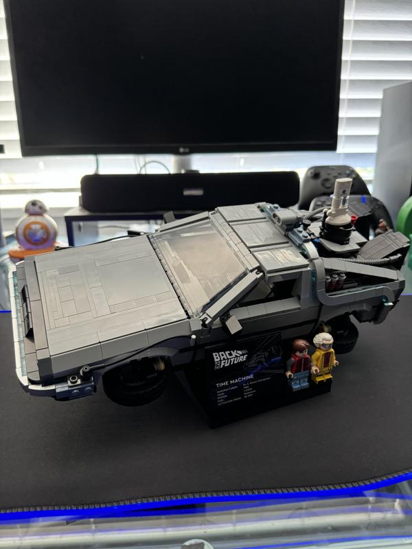Back to the Future Lego Delorean Stand