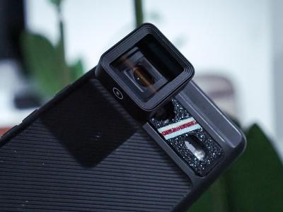 Moment Lens Stick-On Mount T-SERIES (Pixel 7)