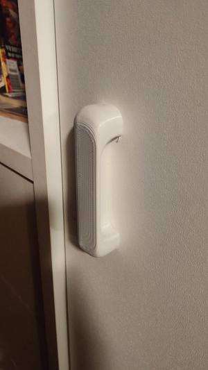 Drawer or cabinet handle