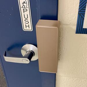 AXIS A8105-E Doorbell Cover