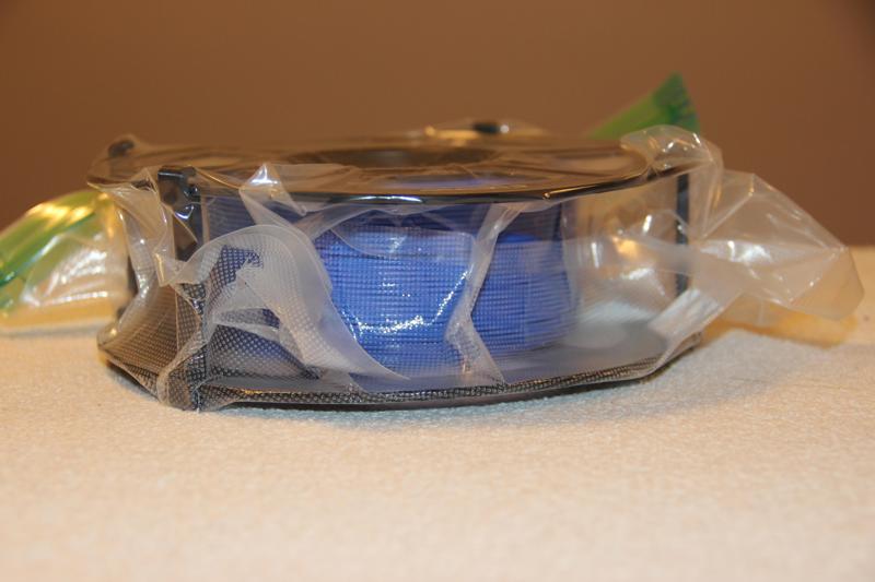 Spacer for filament spools