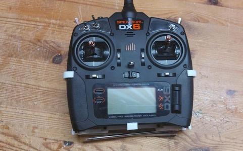 Spektrum DX6 Senderhalterung, Pulthalterung