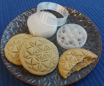 Cookie press system with recipe! (link to Instructables)
