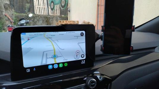 "UPGRADE" Phone mount for Ford Focus Mk4 &amp; Kuga Mk3