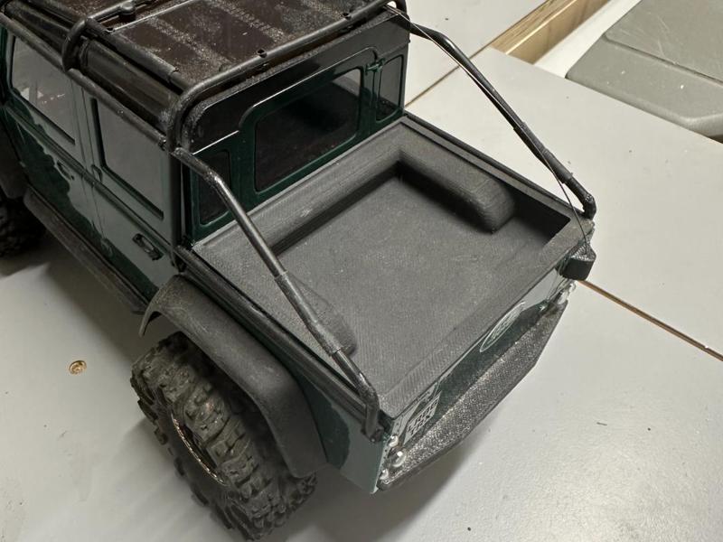 Traxxas TRX4M Defender pickup bed