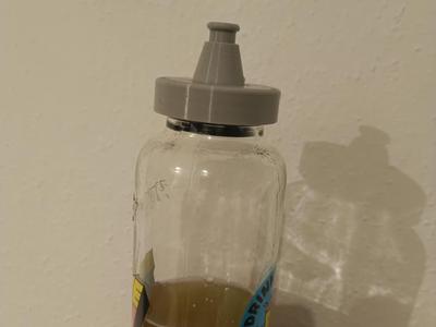 Water bottle drinking lid