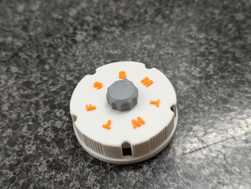 [UPDATED] CVS Pill Bottle Lid with daily reminder knob.