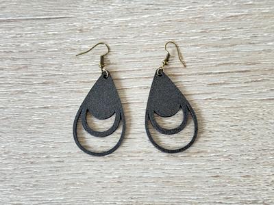 round earring
