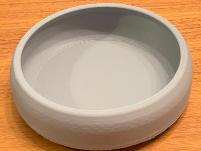 Profiled 1-Cup Cat Bowl Holds Humid Food