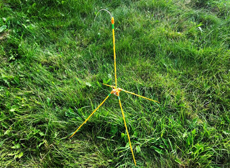 Collapsing Jungle Antenna HAM radio SDR Tactical 6mm 8mm fiberglass rod Baofeng HT POTA SOTA vertical GP