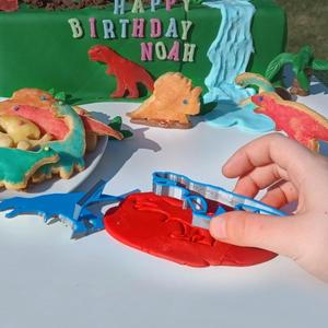 Dino cookie cutters | Baking with children | Fondant decorating tools | Dinosaur party