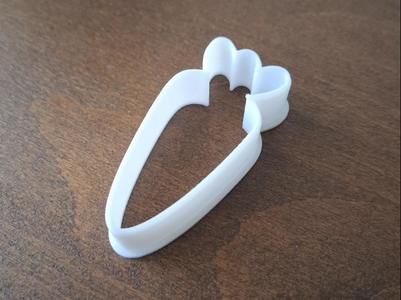 Carrot cookie cutter
