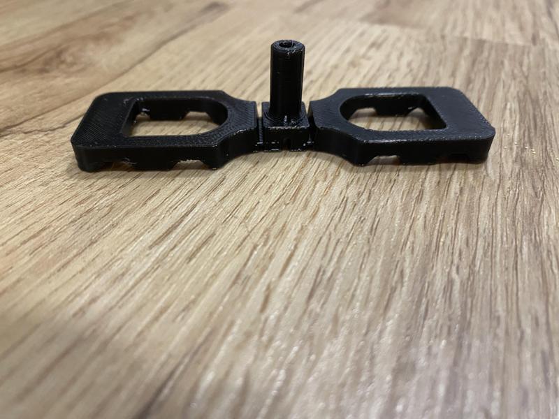 Terasová podložka 7mm / wood deck spacer 7mm