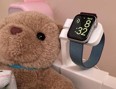Apple Watch Stand for Bed Rail