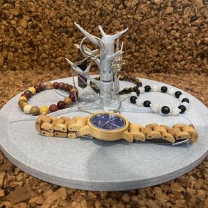 Haunted tree jewelry stand.stl