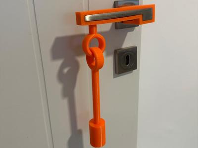 Child-friendly door handle extender