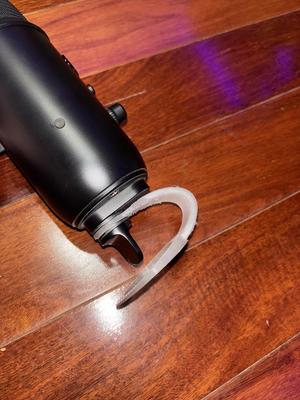 Blue yeti microphone stand