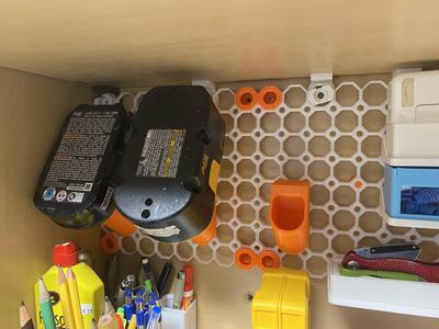 Ryobi Battery Mount - Multiboard and Multiconnect