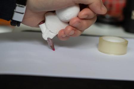 EXPERIMENTAL Writing Aid for children 