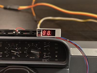 1:8 BTTF DeLorean Speedometer